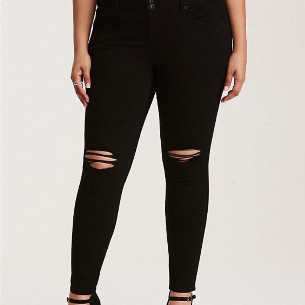 Torrid premium stretch black denim jean size 10